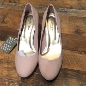 Light pink heels